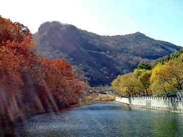 天天彩好彩天天免费，水晶梨产地